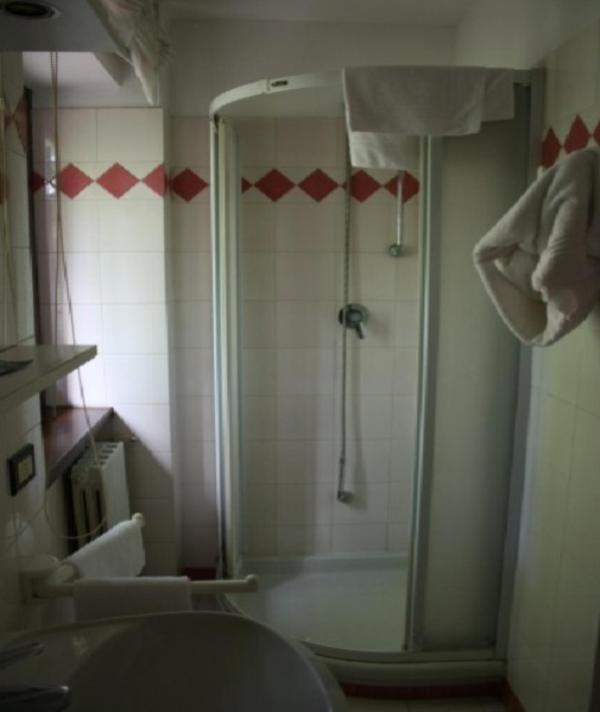 דוליאני Hotel Il Giardino חדר תמונה